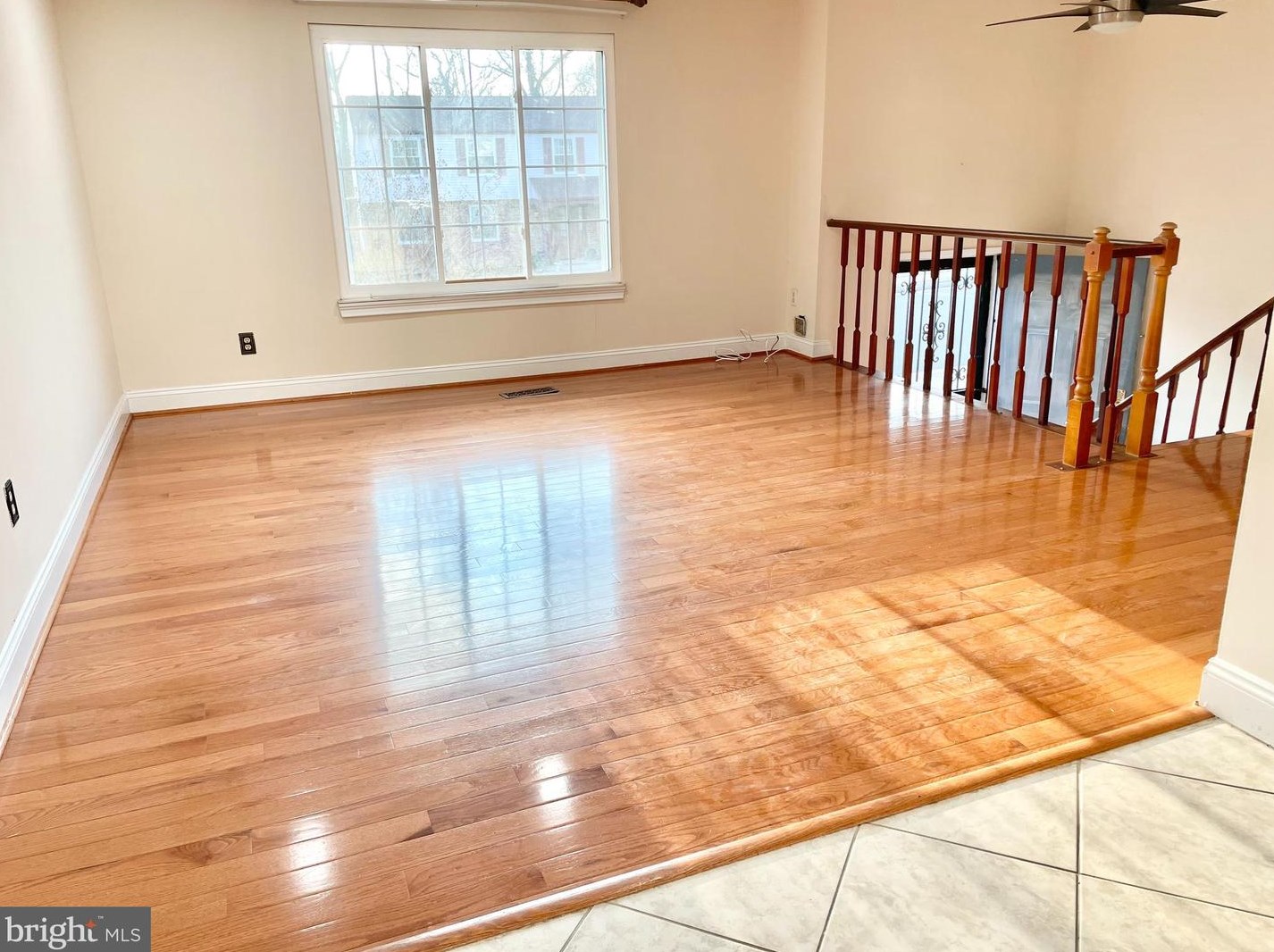 13704 Cabells Mill Dr, Centreville VA  20120-1740 exterior