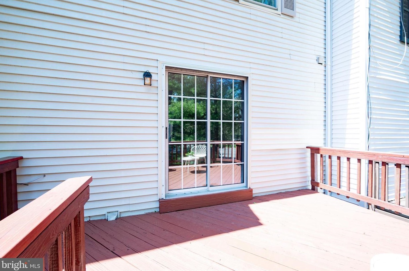 5905 Ambassador Way, Alexandria VA 22310-1748 exterior