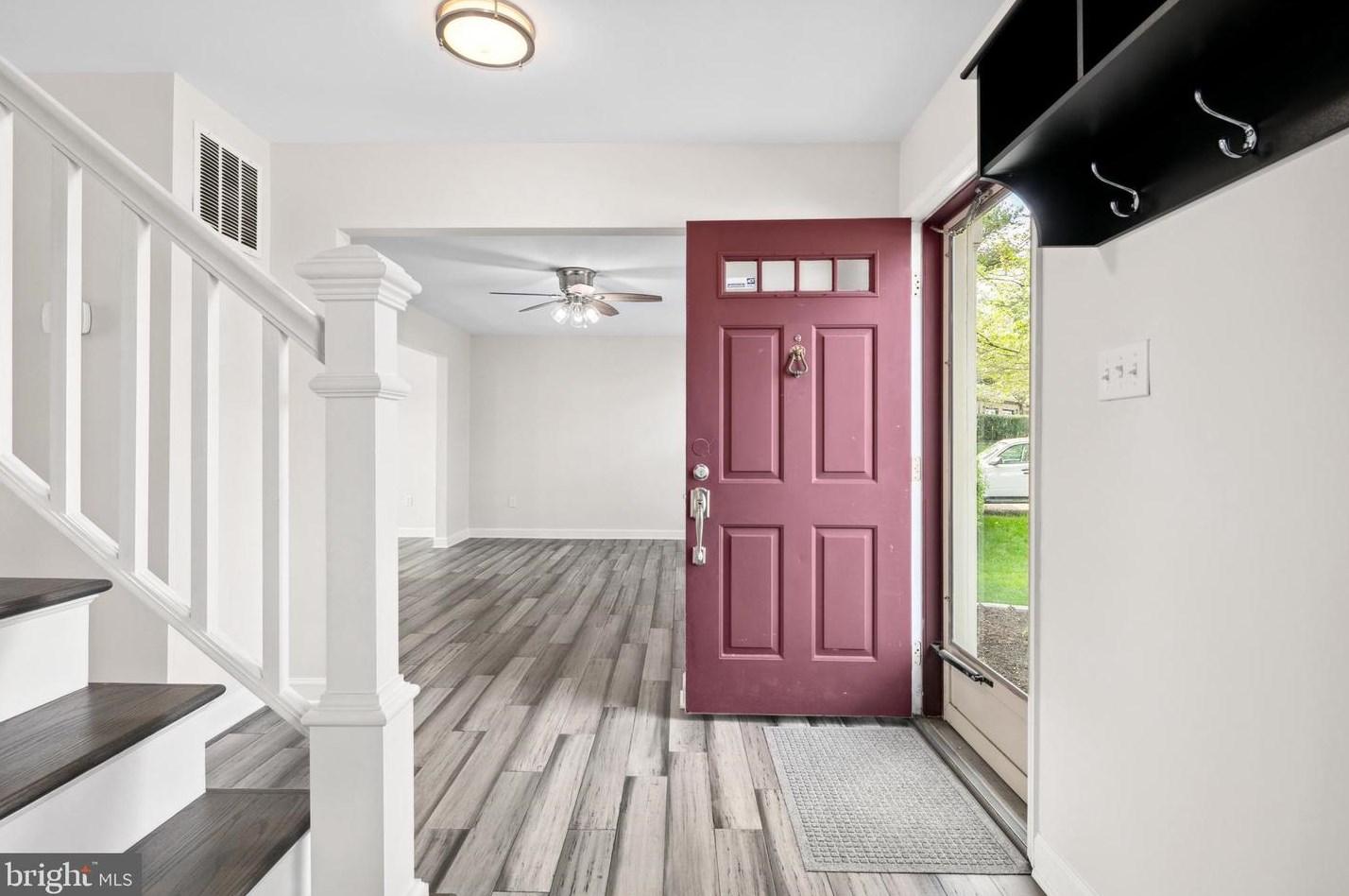 8304 Timber Brook Ln, Springfield VA  22153-2254 exterior