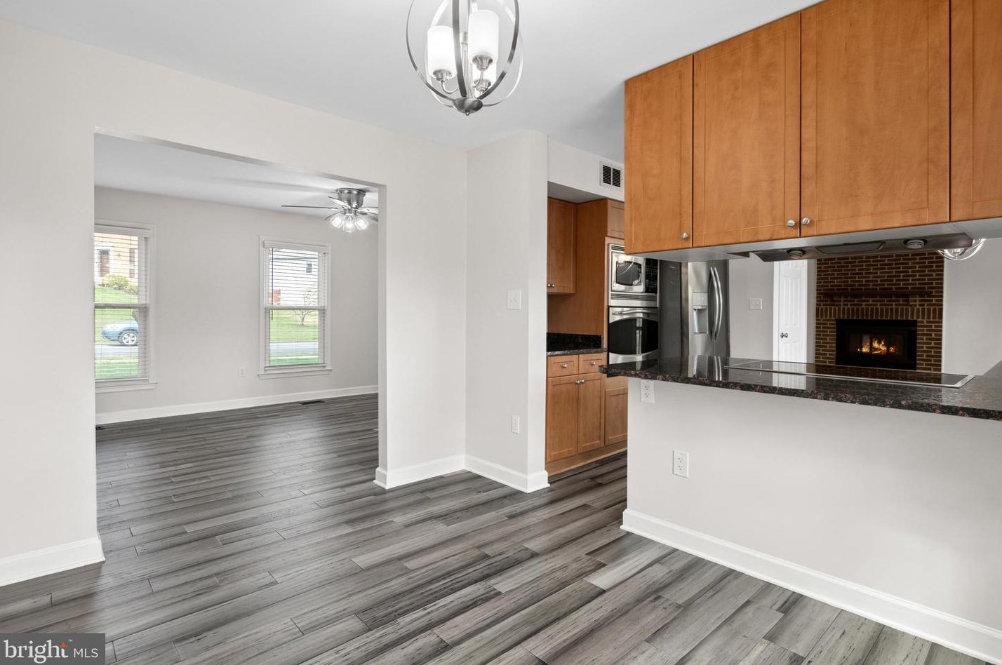 8304 Timber Brook Ln, Springfield VA  22153-2254 exterior