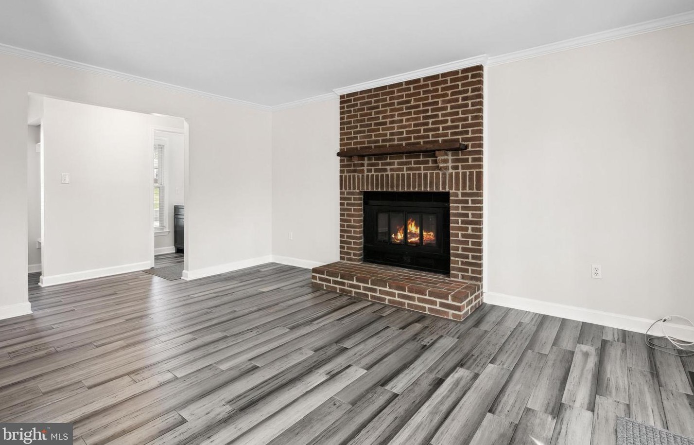 8304 Timber Brook Ln, Springfield VA  22153-2254 exterior