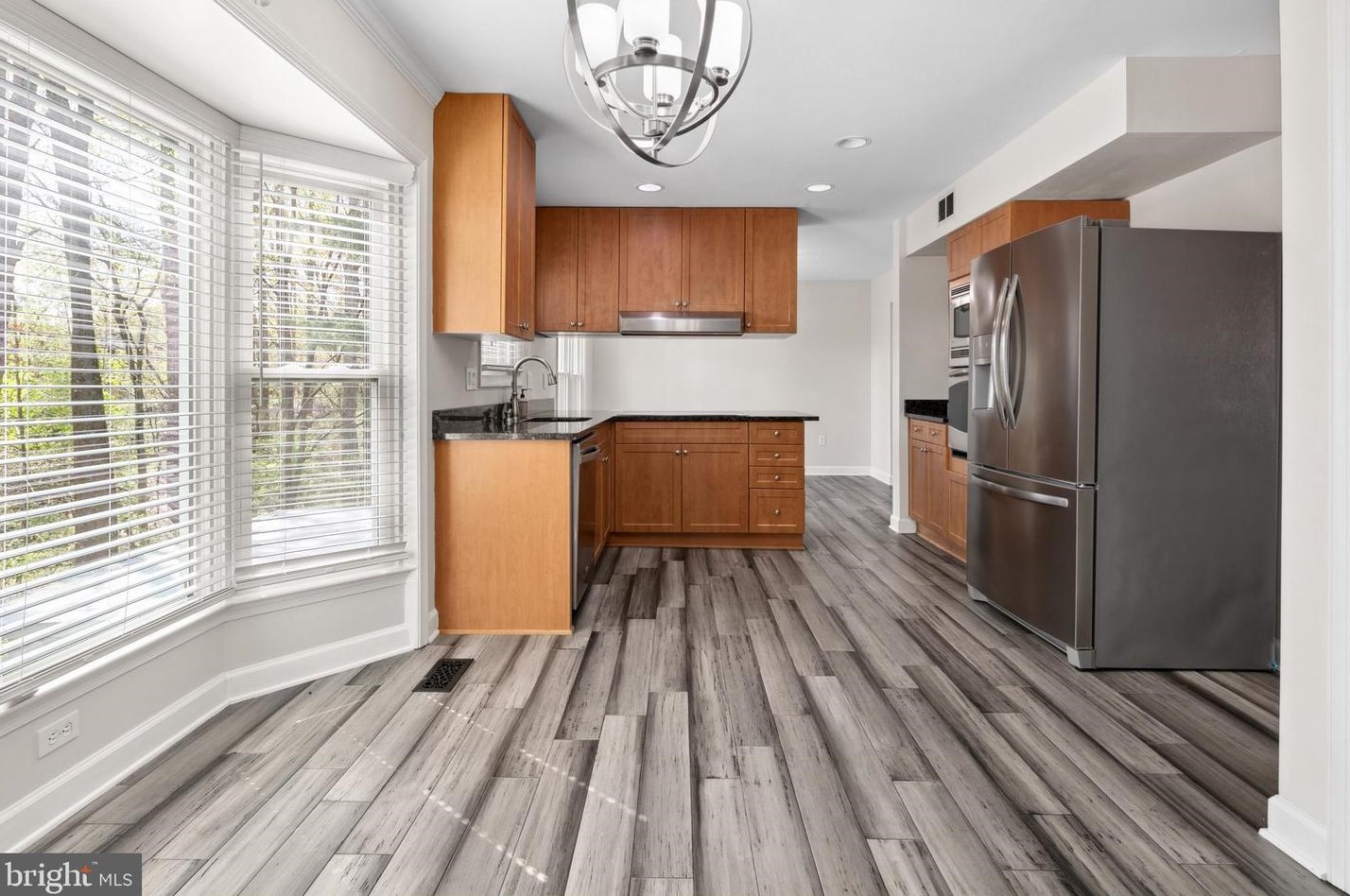 8304 Timber Brook Ln, Springfield VA  22153-2254 exterior