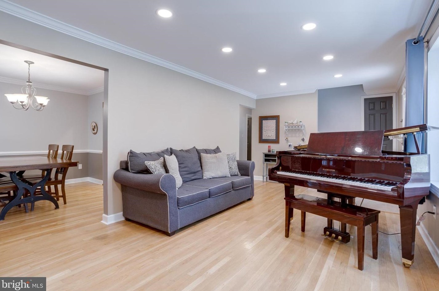 5120 Swift Ct, Fairfax VA  22032-2443 exterior