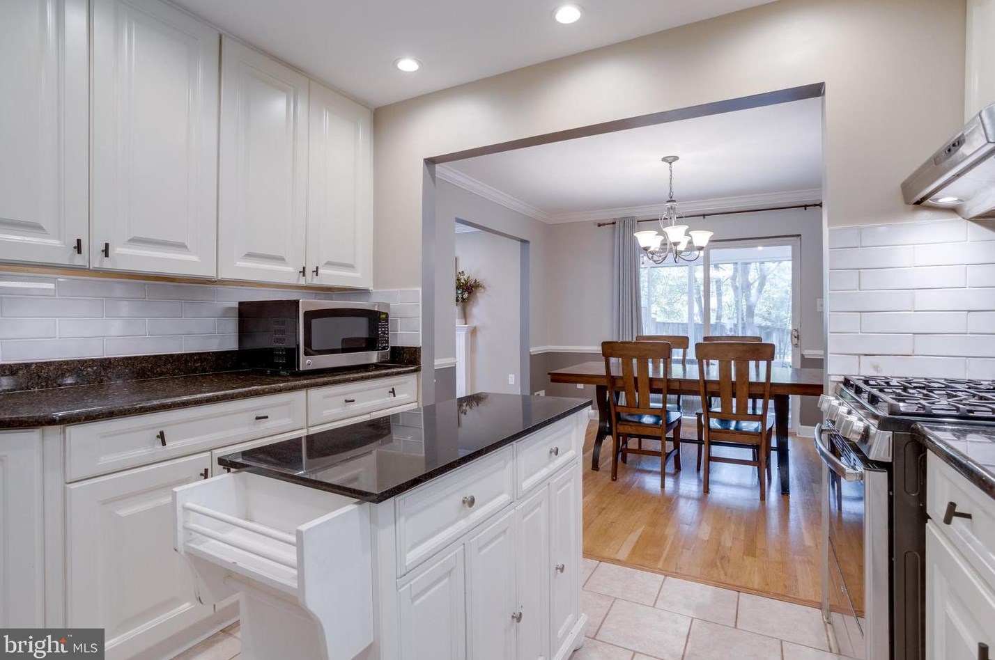 5120 Swift Ct, Fairfax VA  22032-2443 exterior