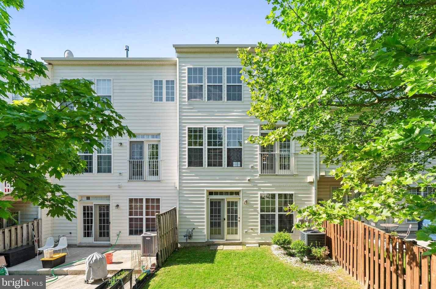 9127 Furey Rd, Lorton VA  22079-2966 exterior