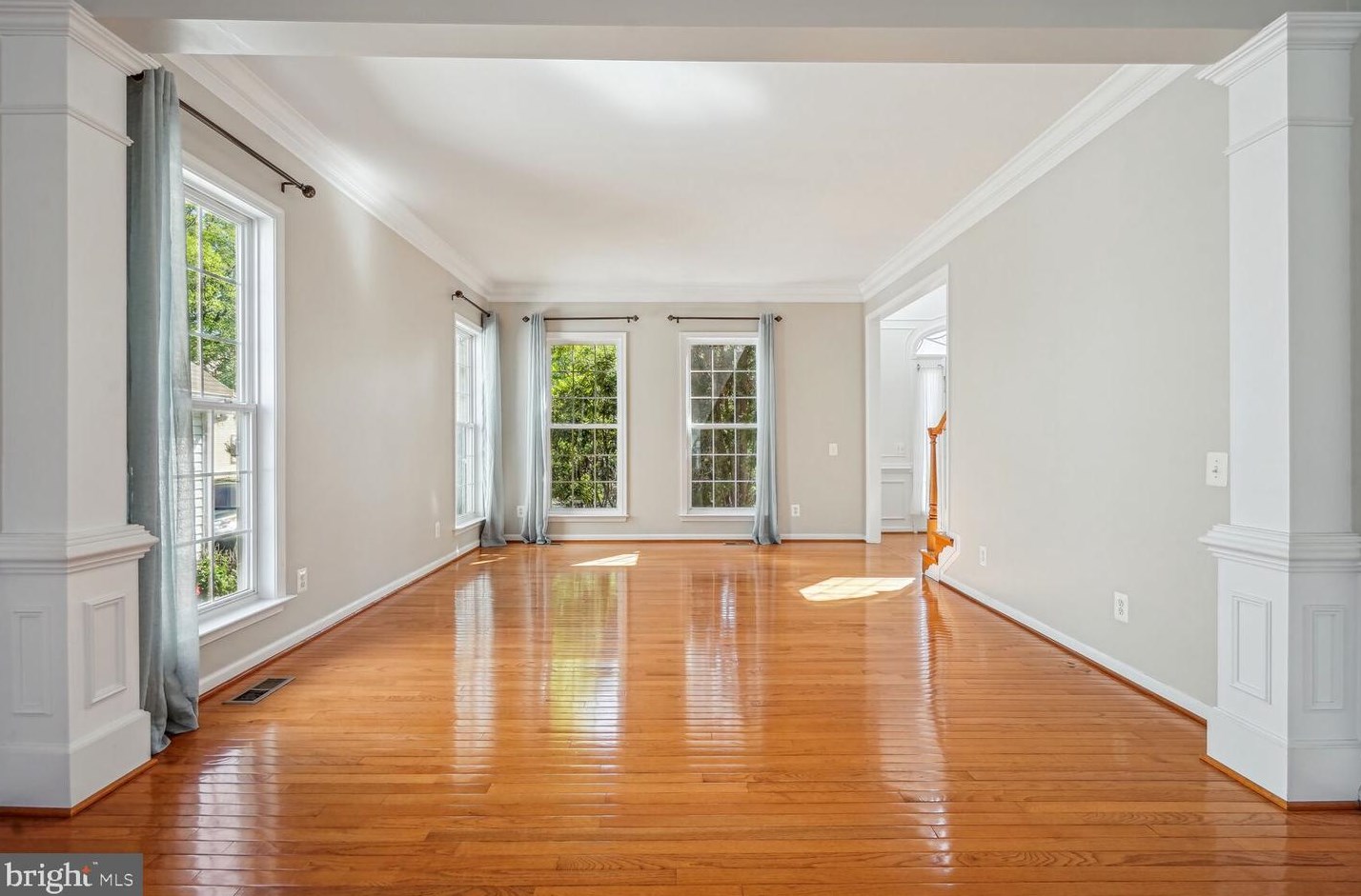 8148 American Holly Rd, Lorton VA  22079-5612 exterior