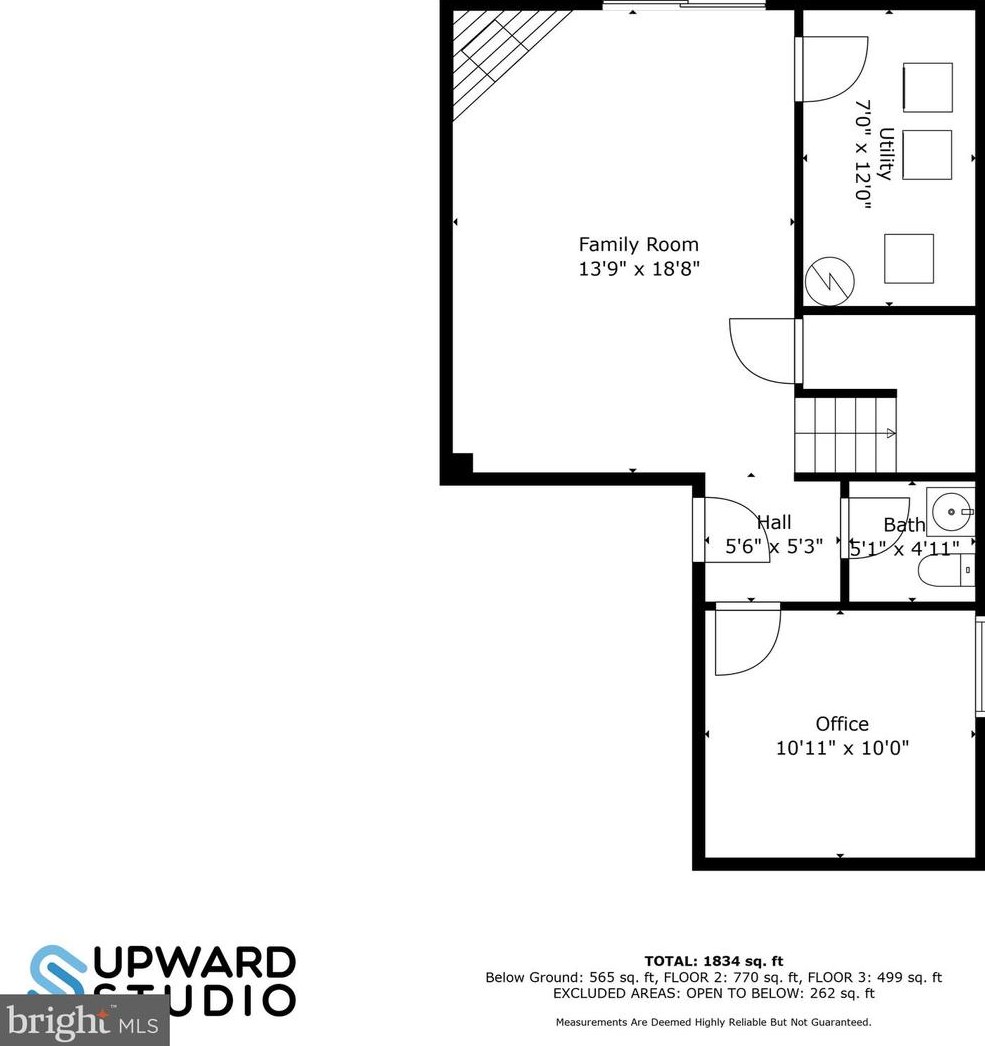 9372 Peter Roy Ct, Springfield VA  22015-4249 exterior