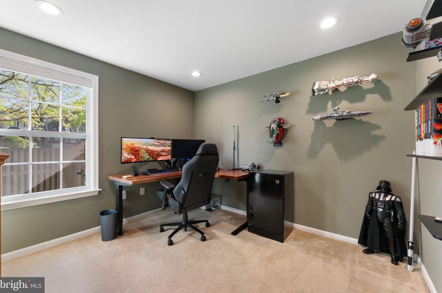 9372 Peter Roy Ct, Springfield VA  22015-4249 exterior