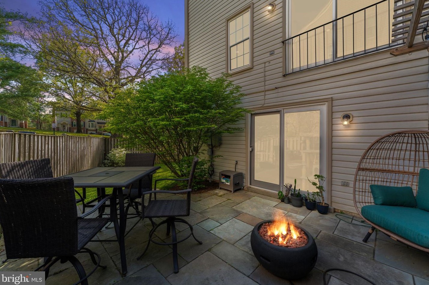 9372 Peter Roy Ct, Springfield VA  22015-4249 exterior
