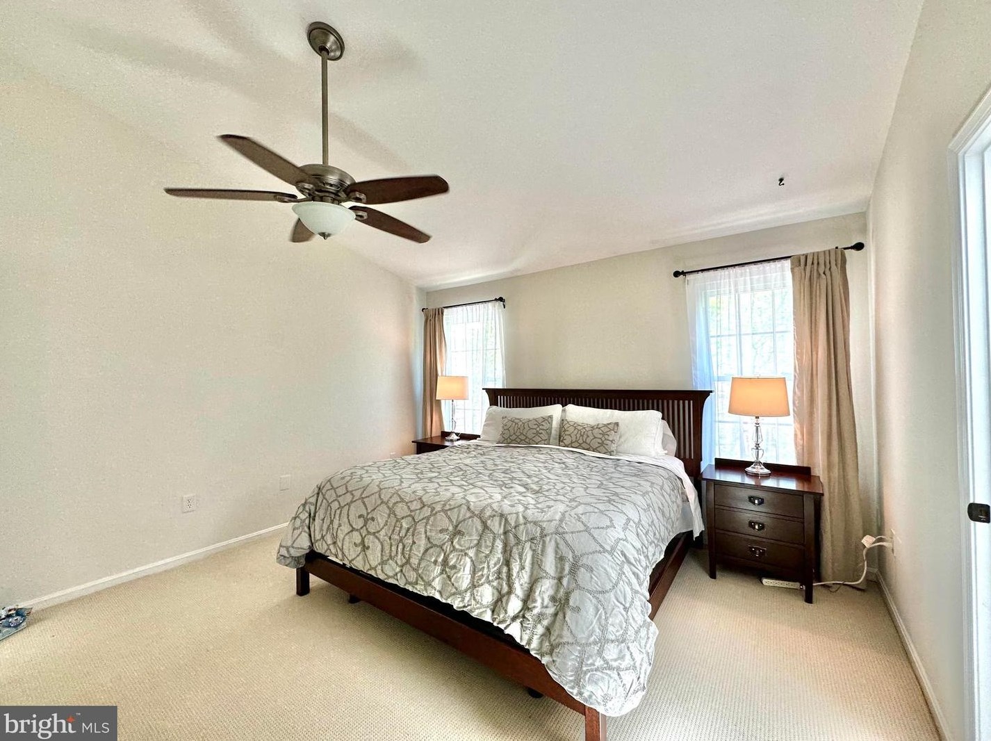 7740 Asterella Ct, Springfield VA  22152-3141 exterior
