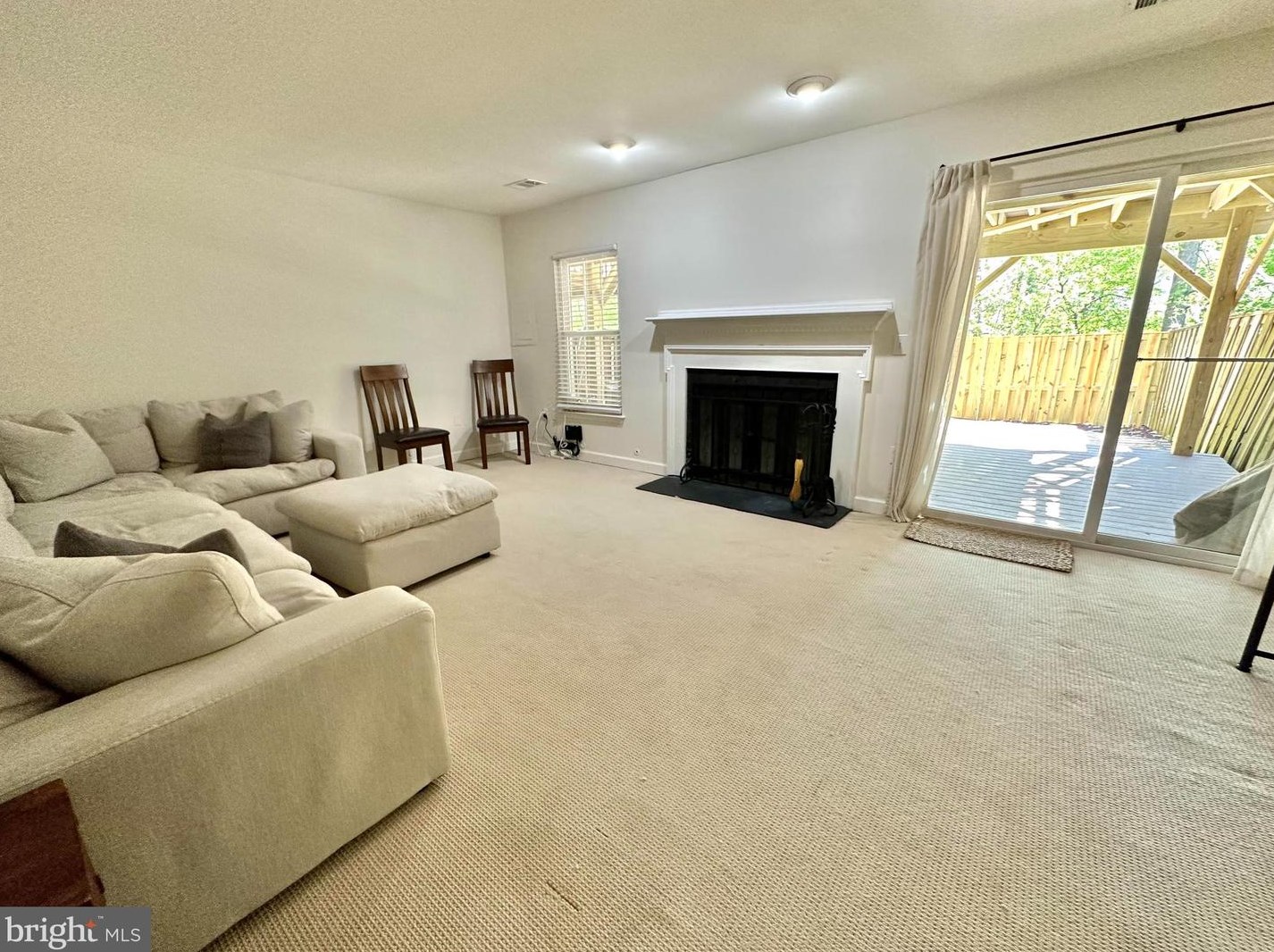 7740 Asterella Ct, Springfield VA  22152-3141 exterior