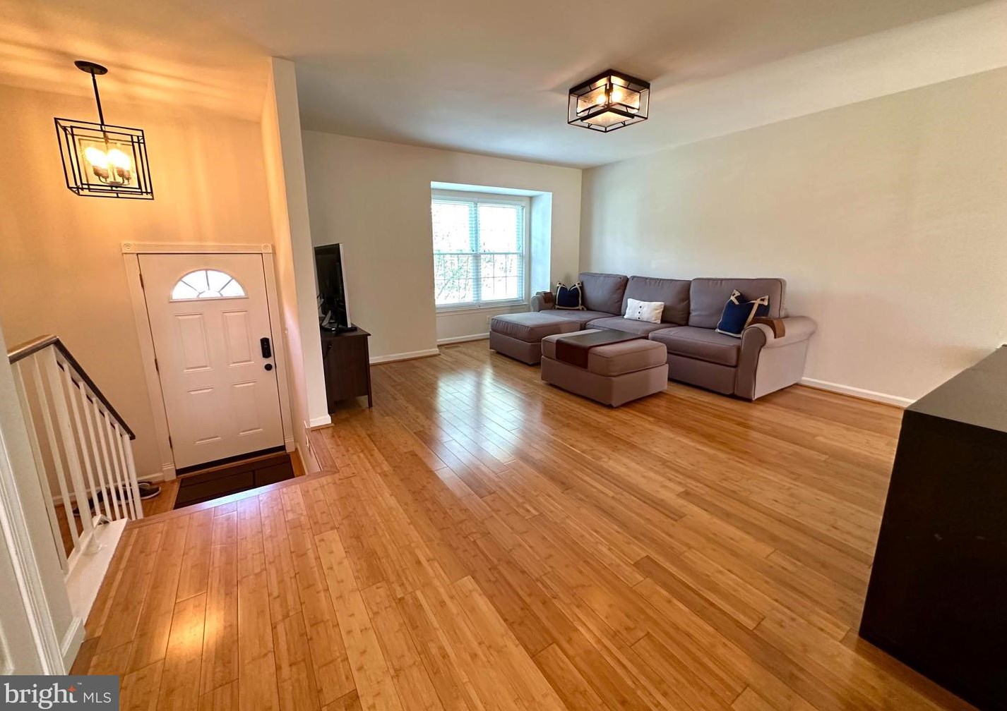 7740 Asterella Ct, Springfield VA  22152-3141 exterior