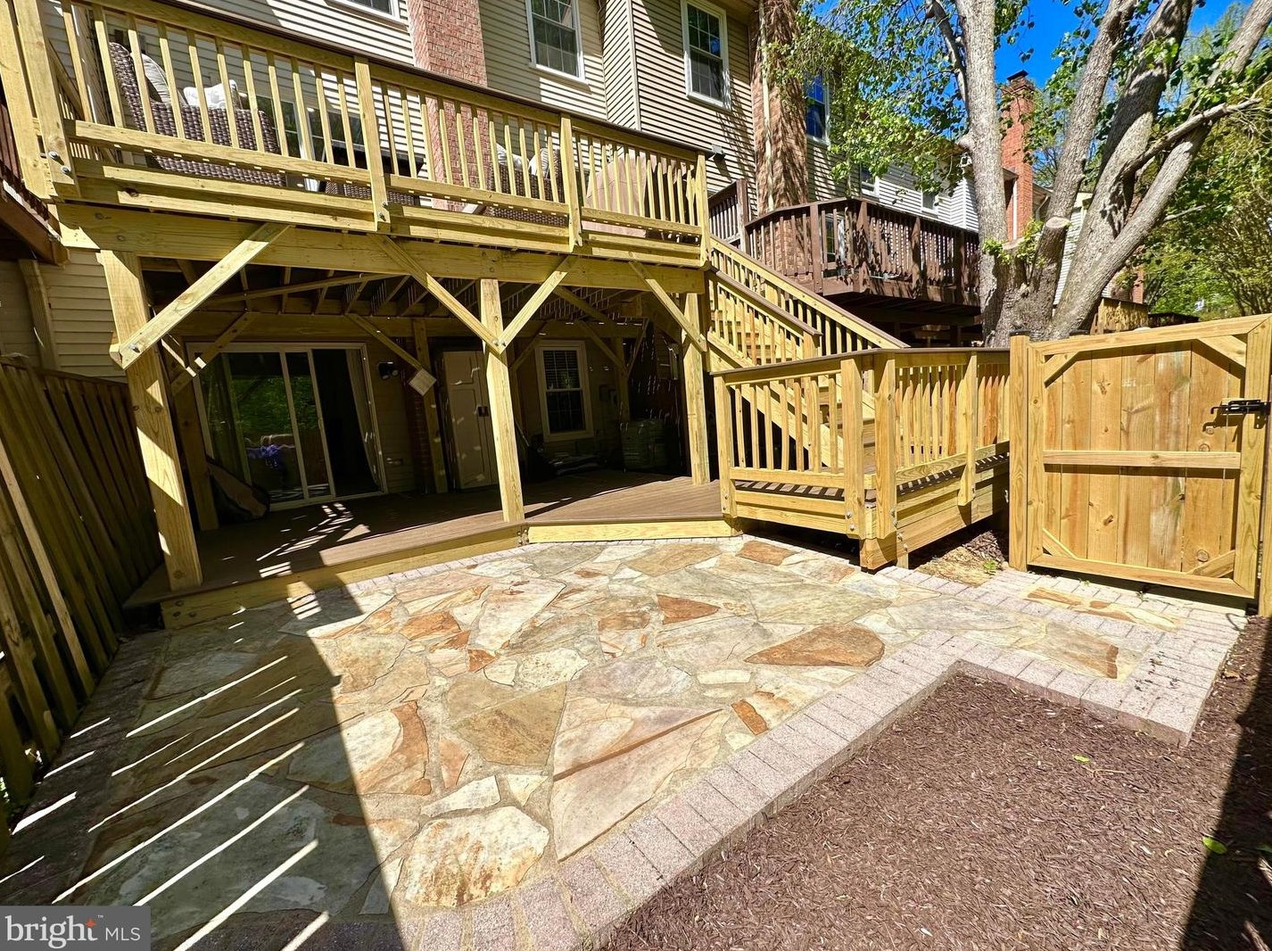 7740 Asterella Ct, Springfield VA  22152-3141 exterior