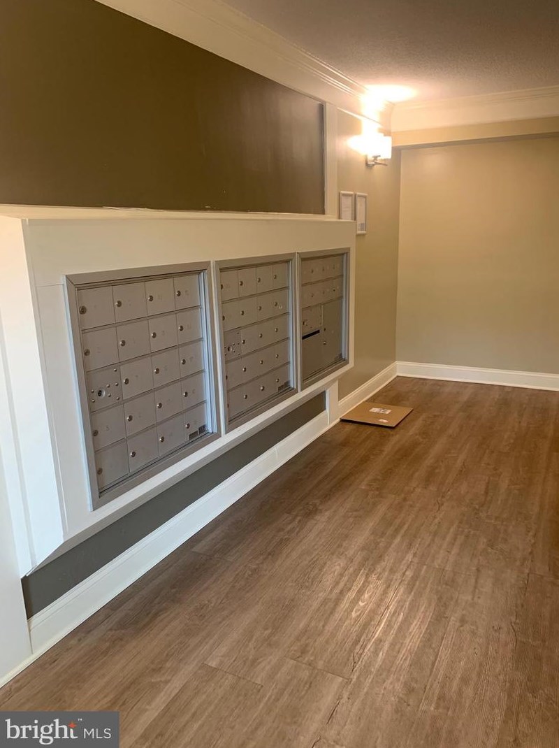 7700 Tremayne Pl, Mc Lean VA  22102-7708 exterior