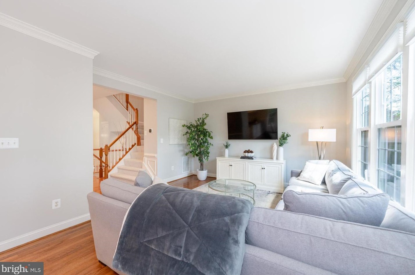 4020 Rosemeade Dr, Fairfax VA  22033-2872 exterior