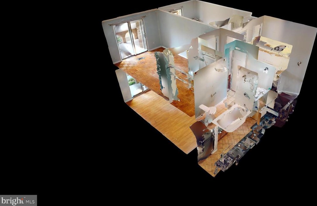 2621 Wagon Dr, Alexandria VA 22303-2613 exterior