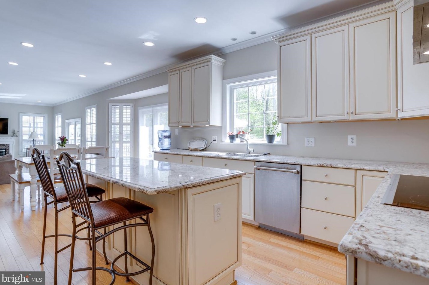 11931 Washington St, Fairfax VA  22030-5740 exterior