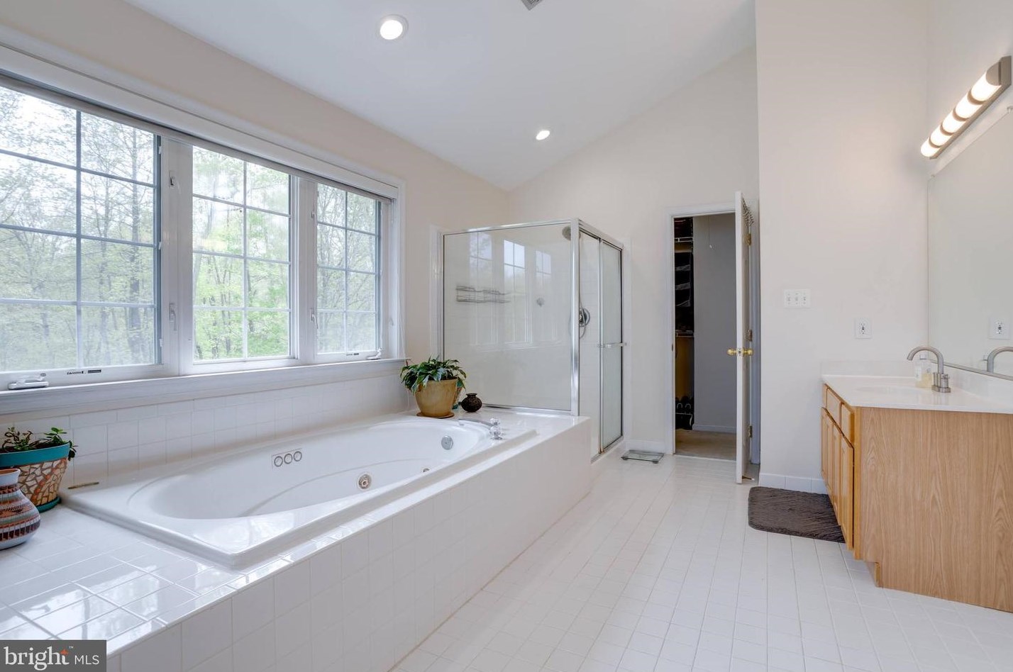 11931 Washington St, Fairfax VA  22030-5740 exterior