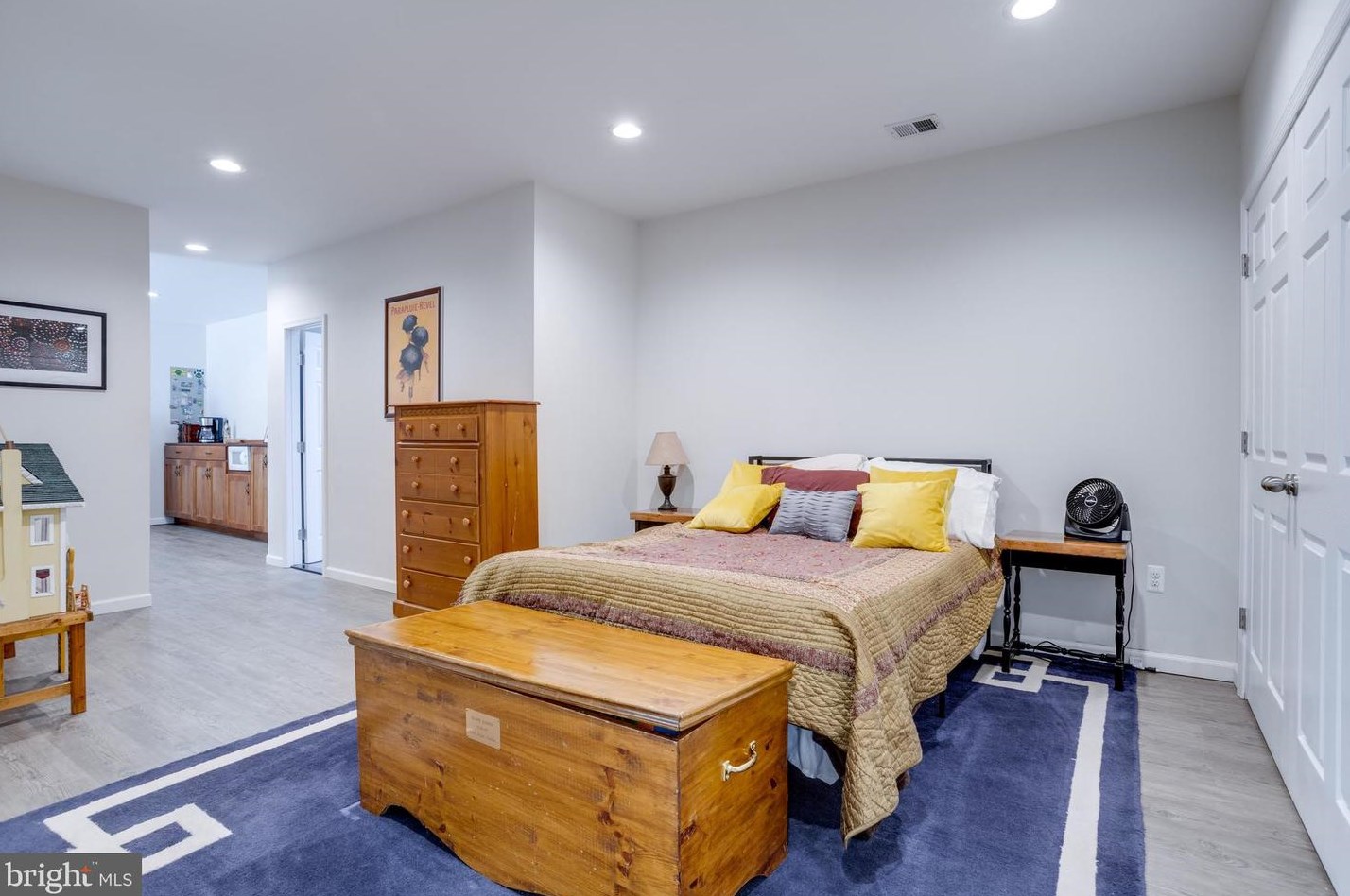 11931 Washington St, Fairfax VA  22030-5740 exterior