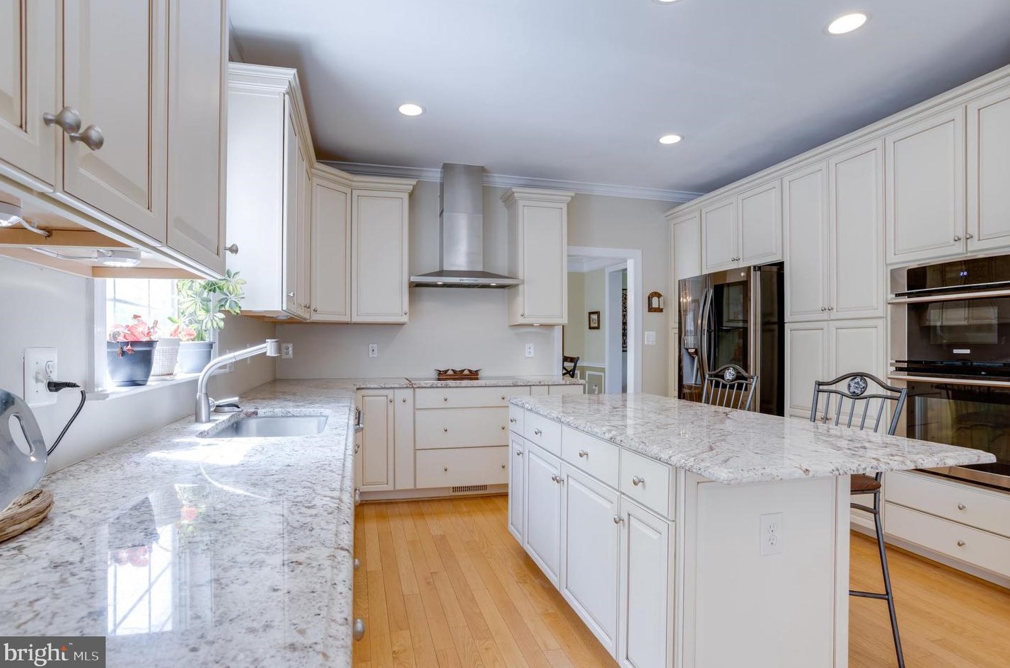 11931 Washington St, Fairfax VA  22030-5740 exterior