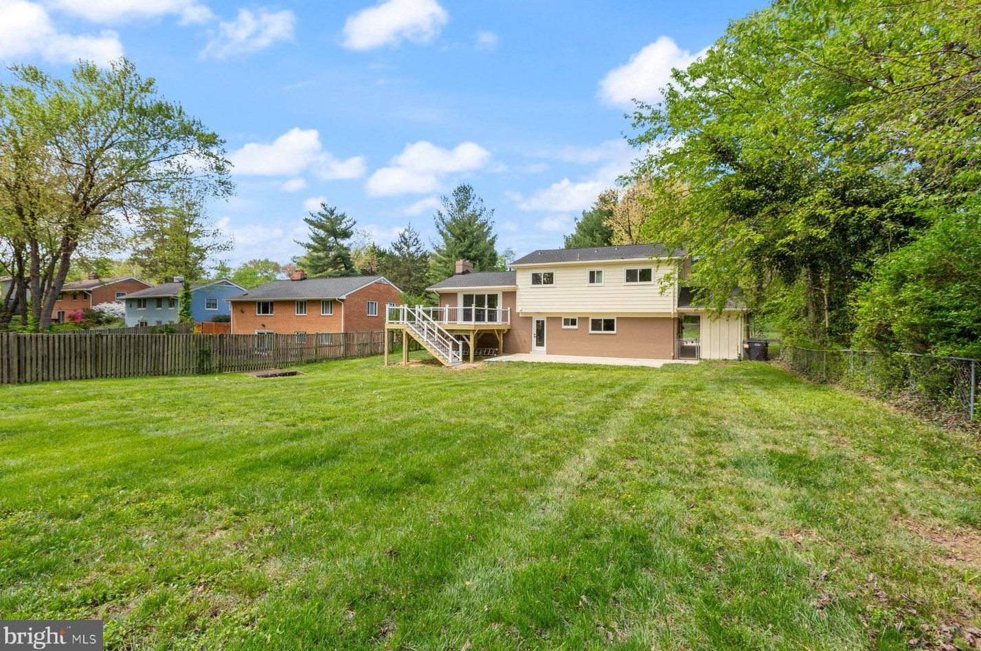 3331 Mansfield Rd, Falls Church VA  22041-1709 exterior