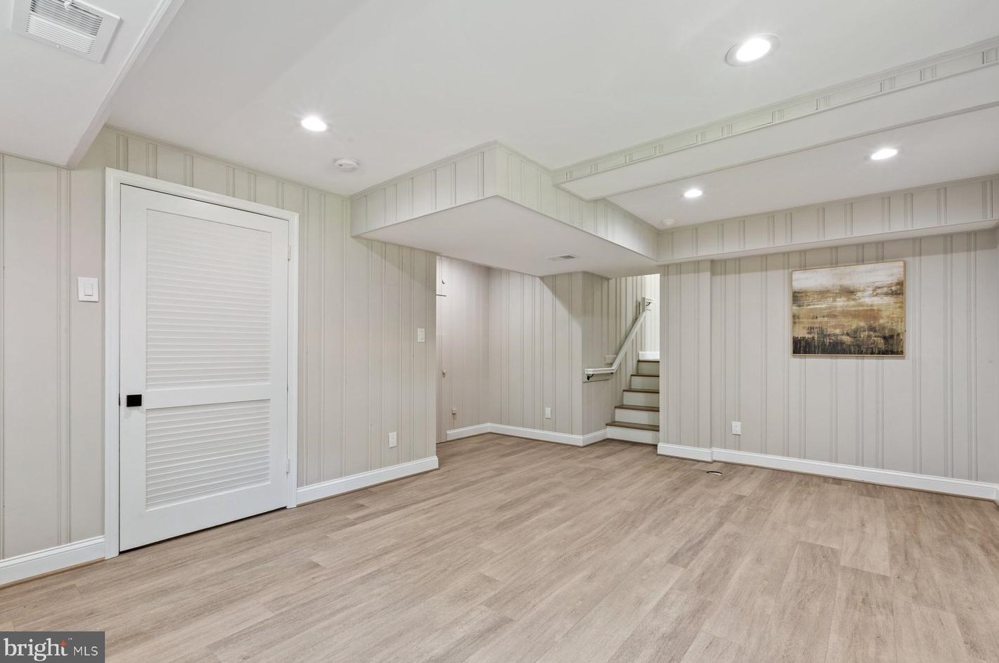 3331 Mansfield Rd, Falls Church VA  22041-1709 exterior