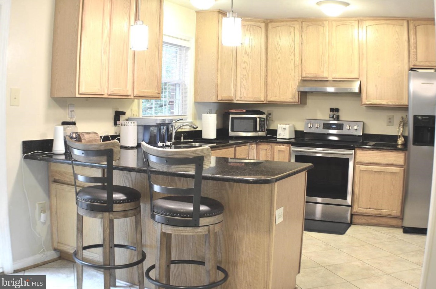 8054 Powderbrook Ln, Springfield VA  22153-2926 exterior