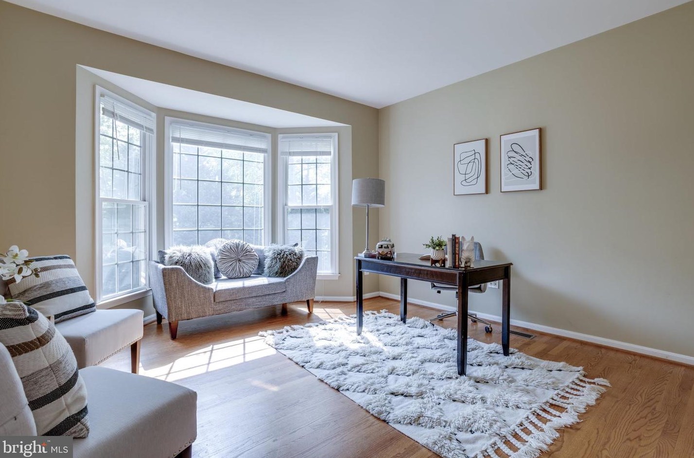 5193 Ox Rd, Fairfax VA  22030-4515 exterior