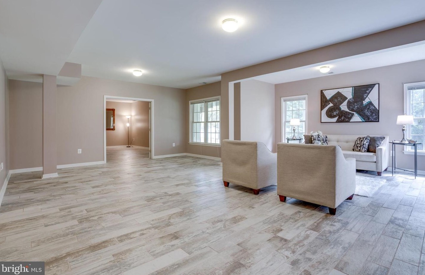 5193 Ox Rd, Fairfax VA  22030-4515 exterior