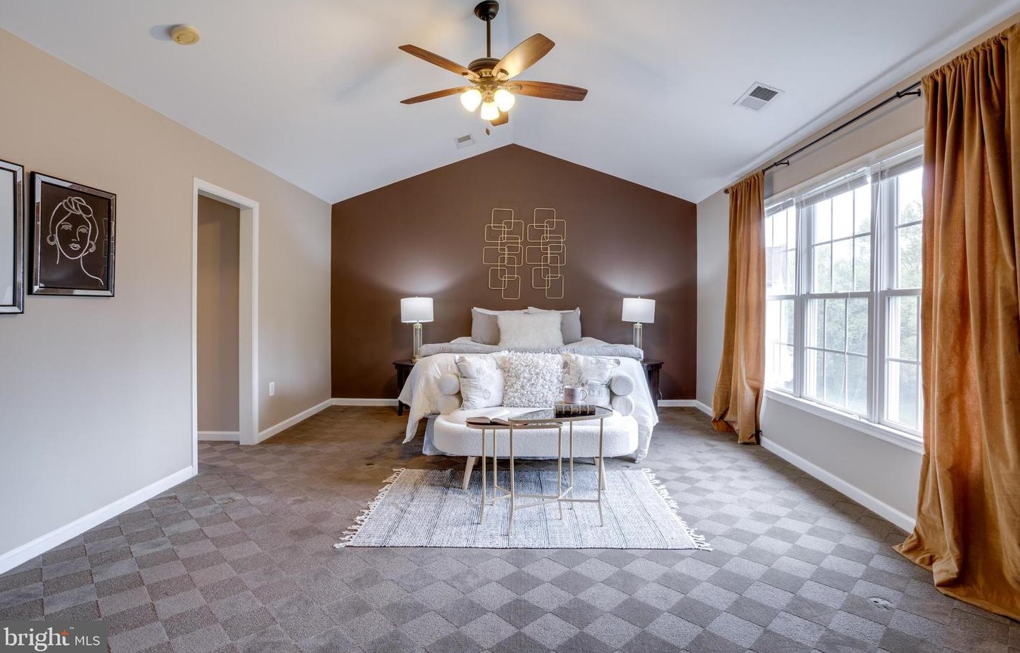 5193 Ox Rd, Fairfax VA  22030-4515 exterior