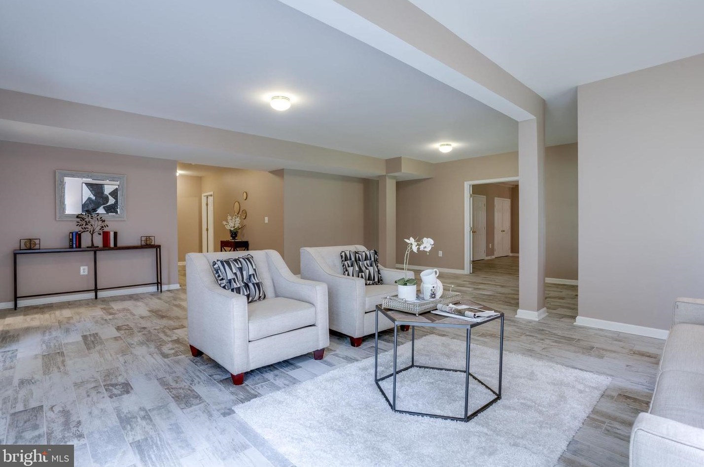 5193 Ox Rd, Fairfax VA  22030-4515 exterior