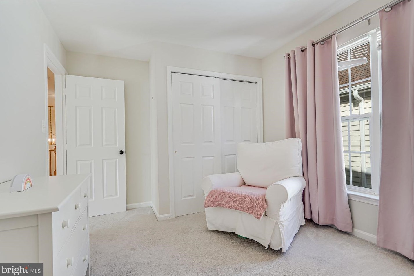 6376 Alderman Dr, Alexandria VA  22315-3731 exterior