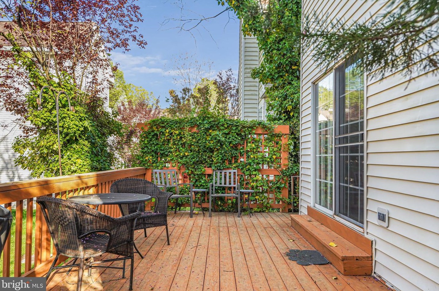 6376 Alderman Dr, Alexandria VA  22315-3731 exterior