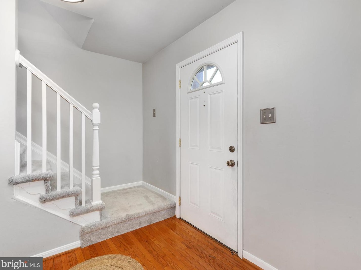 9773 High Water Ct, Springfield VA  22015-1877 exterior