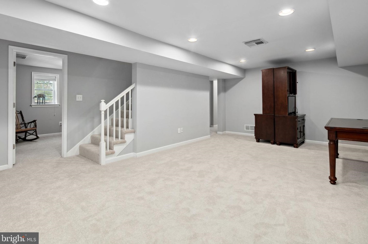 4413 Dolphin Ln, Alexandria VA  22309-3107 exterior