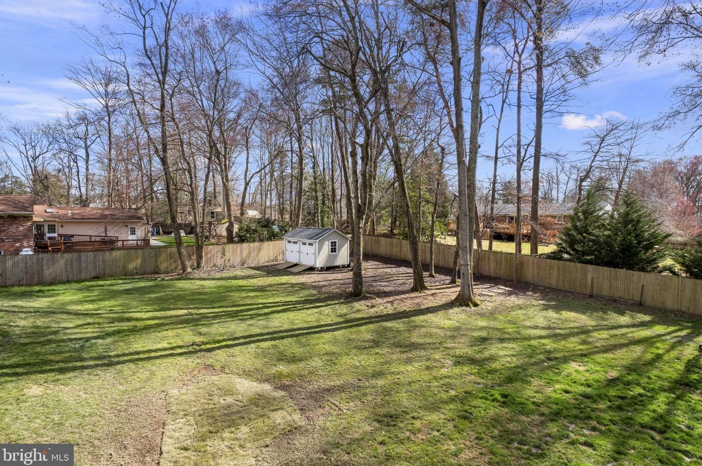 4413 Dolphin Ln, Alexandria VA  22309-3107 exterior