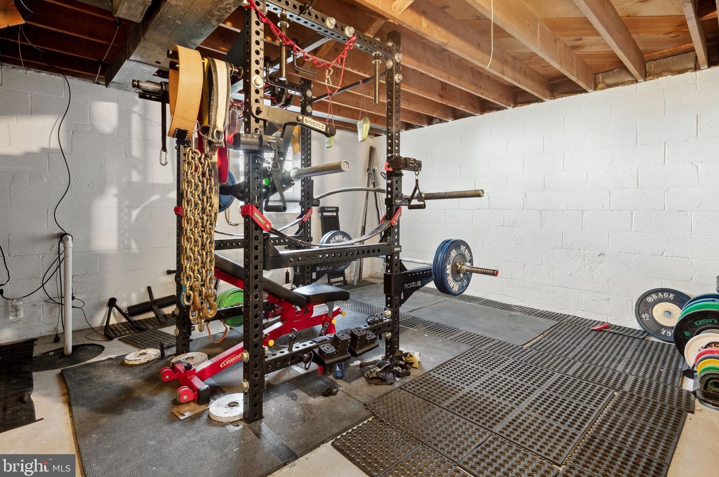 4413 Dolphin Ln, Alexandria VA  22309-3107 exterior