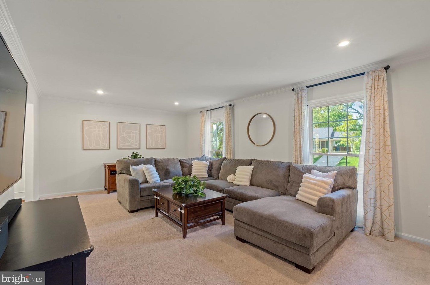 10904 Spurlock Ct, Fairfax VA  22032-3031 exterior