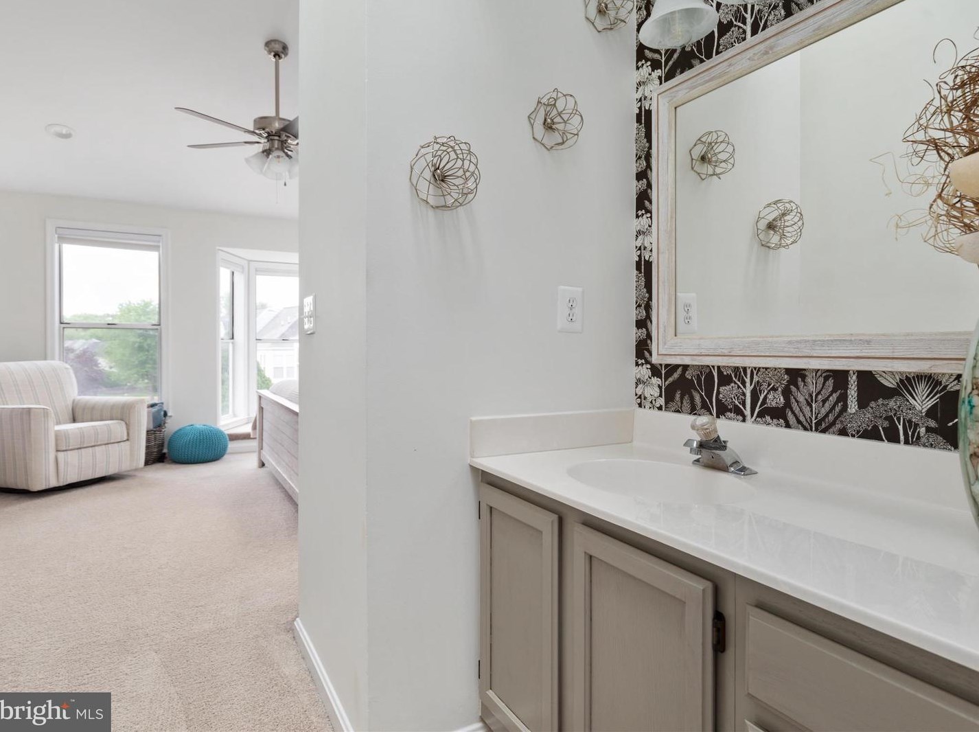 5850 Wescott Hills Way, Alexandria VA  22315-5623 exterior