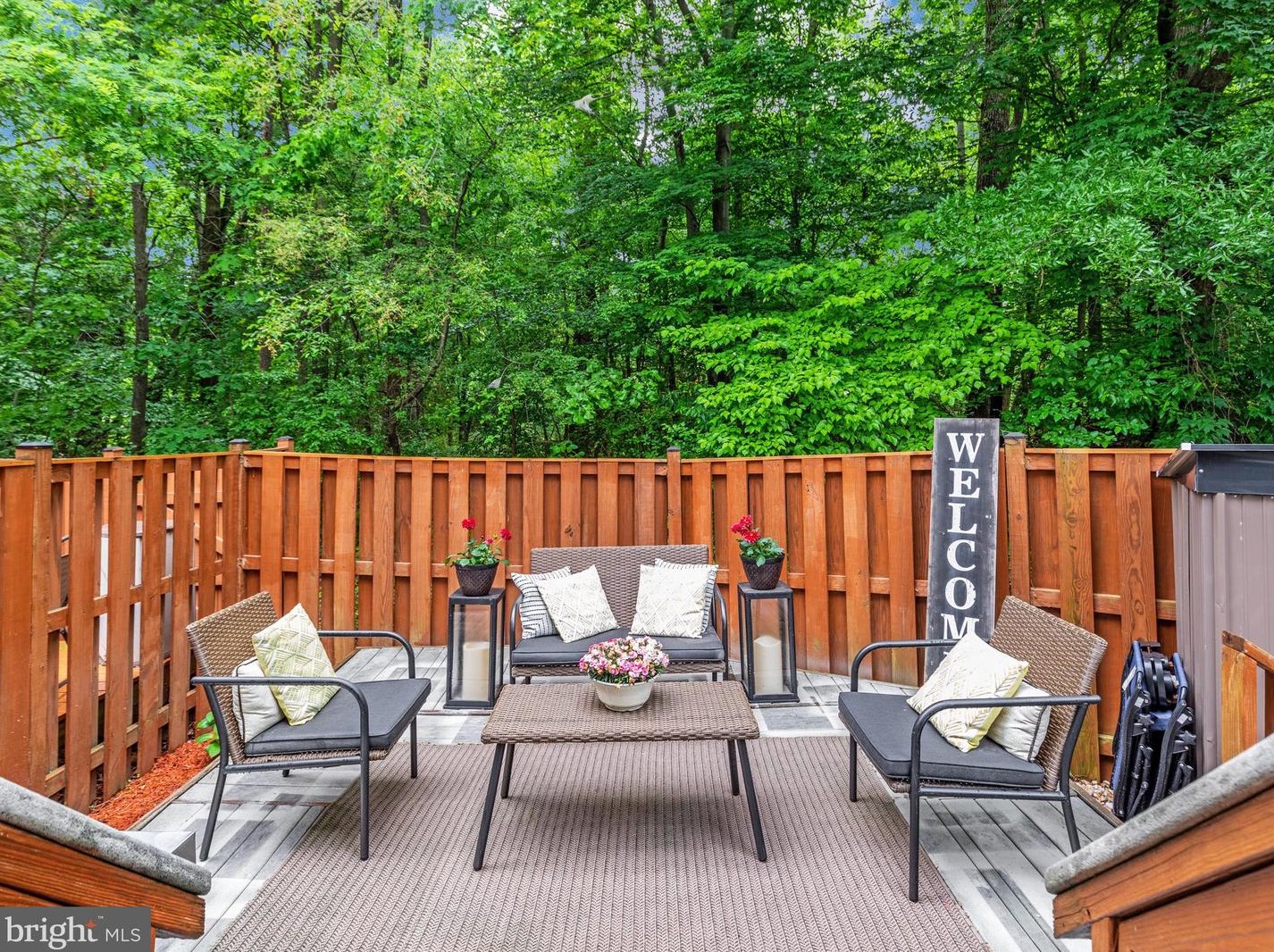 5850 Wescott Hills Way, Alexandria VA  22315-5623 exterior