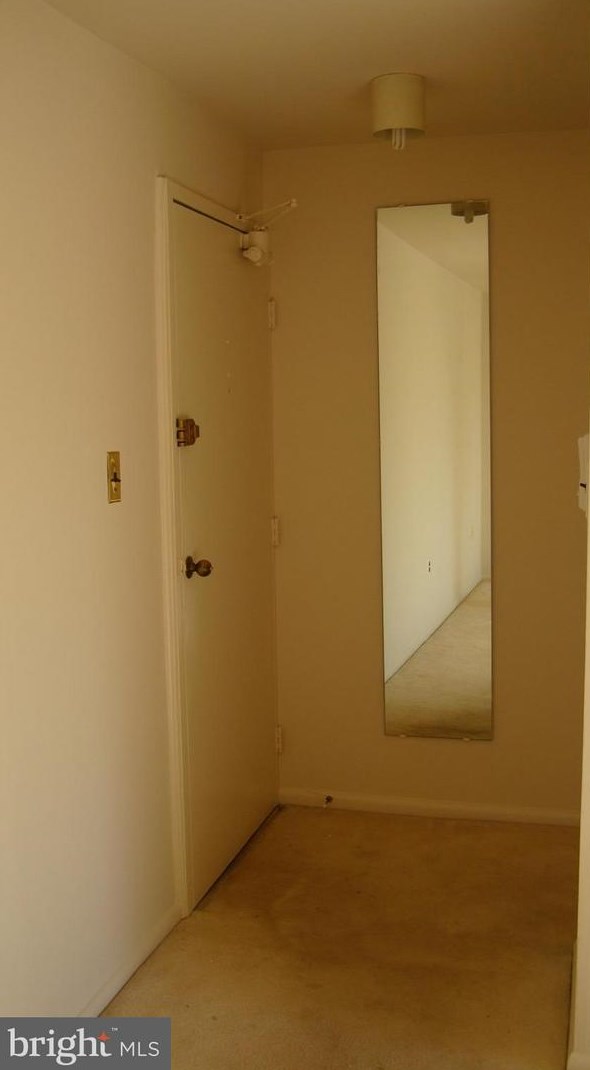 1944 Kennedy Dr, Mc Lean VA  22102-4781 exterior