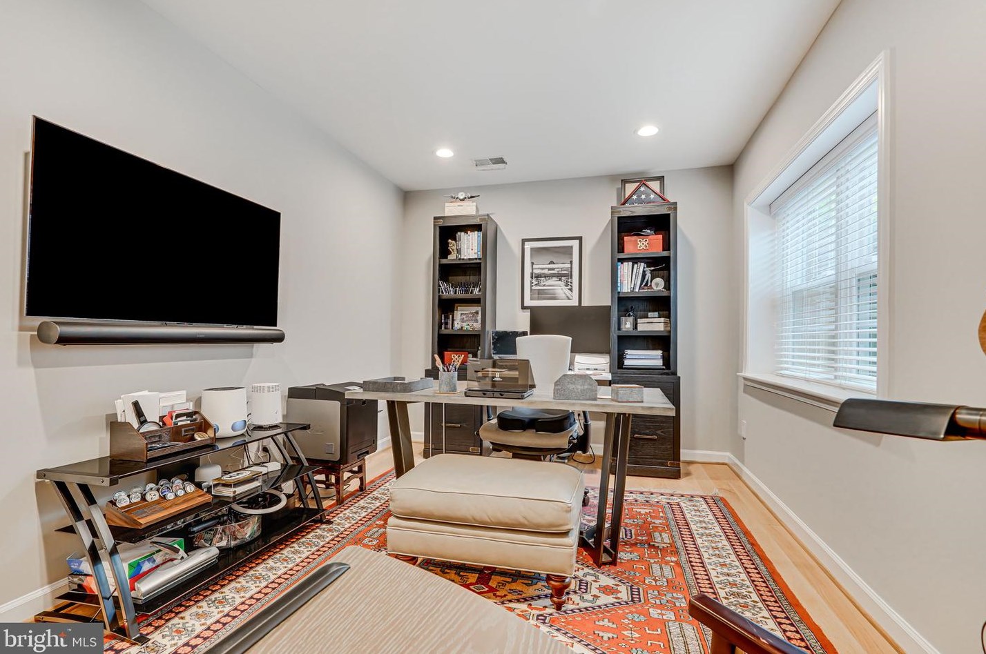 1405 Buena Vista Ave, Mc Lean VA  22101-3511 exterior