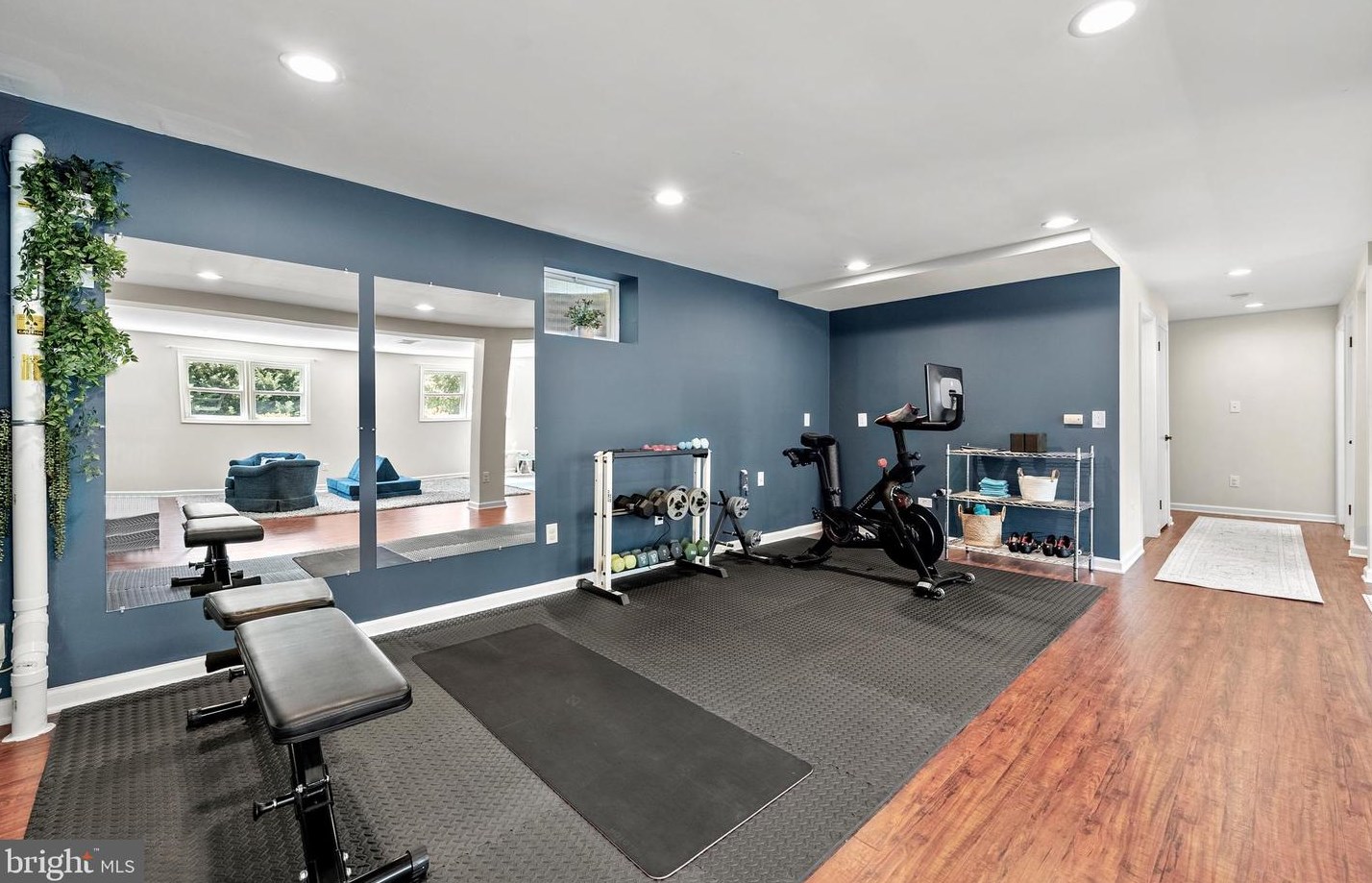 738 Ellsworth, Great Falls VA 22066-2929 exterior