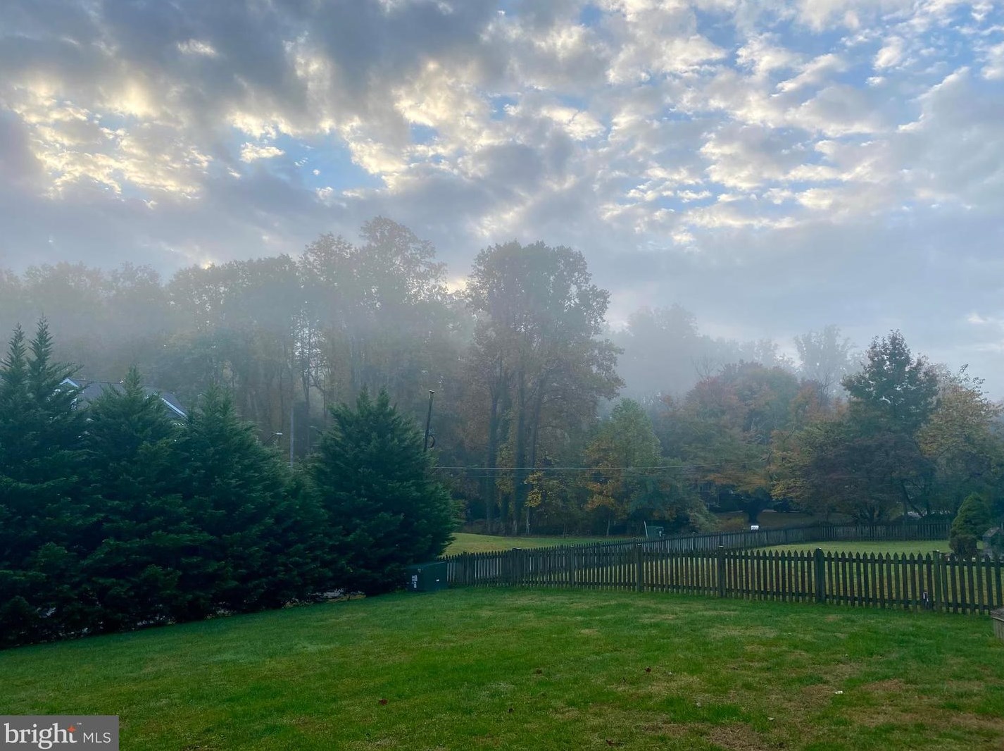 738 Ellsworth, Great Falls VA 22066-2929 exterior