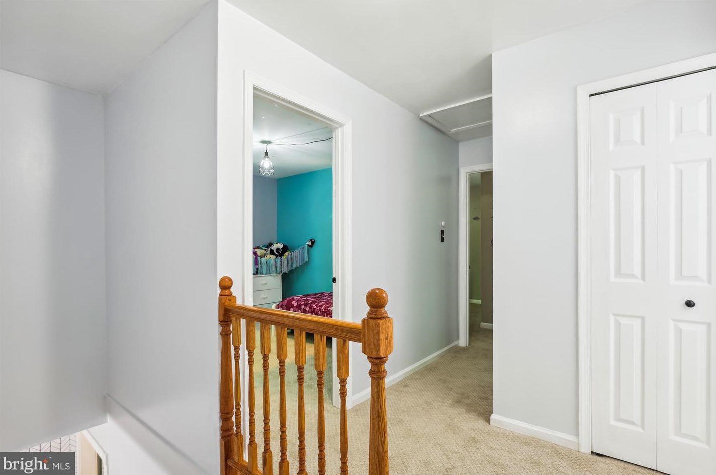 7601 Woodstown Dr, Springfield VA  22153-3532 exterior
