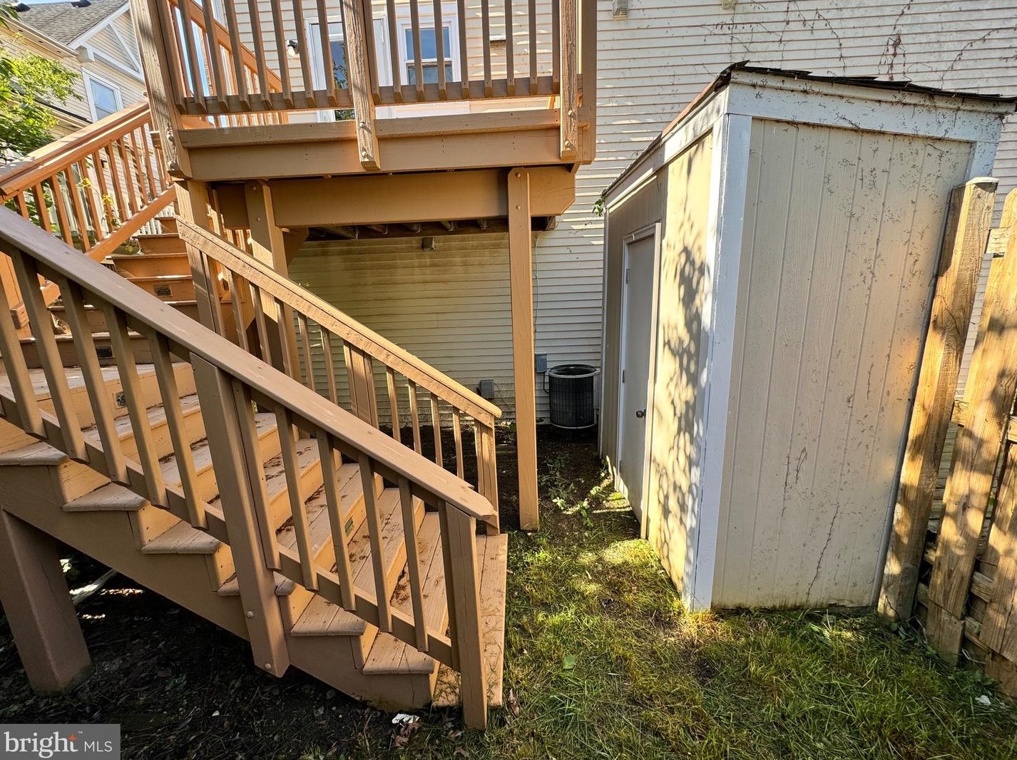 4354 Pembrook Village Dr, Alexandria VA 22309-1851 exterior