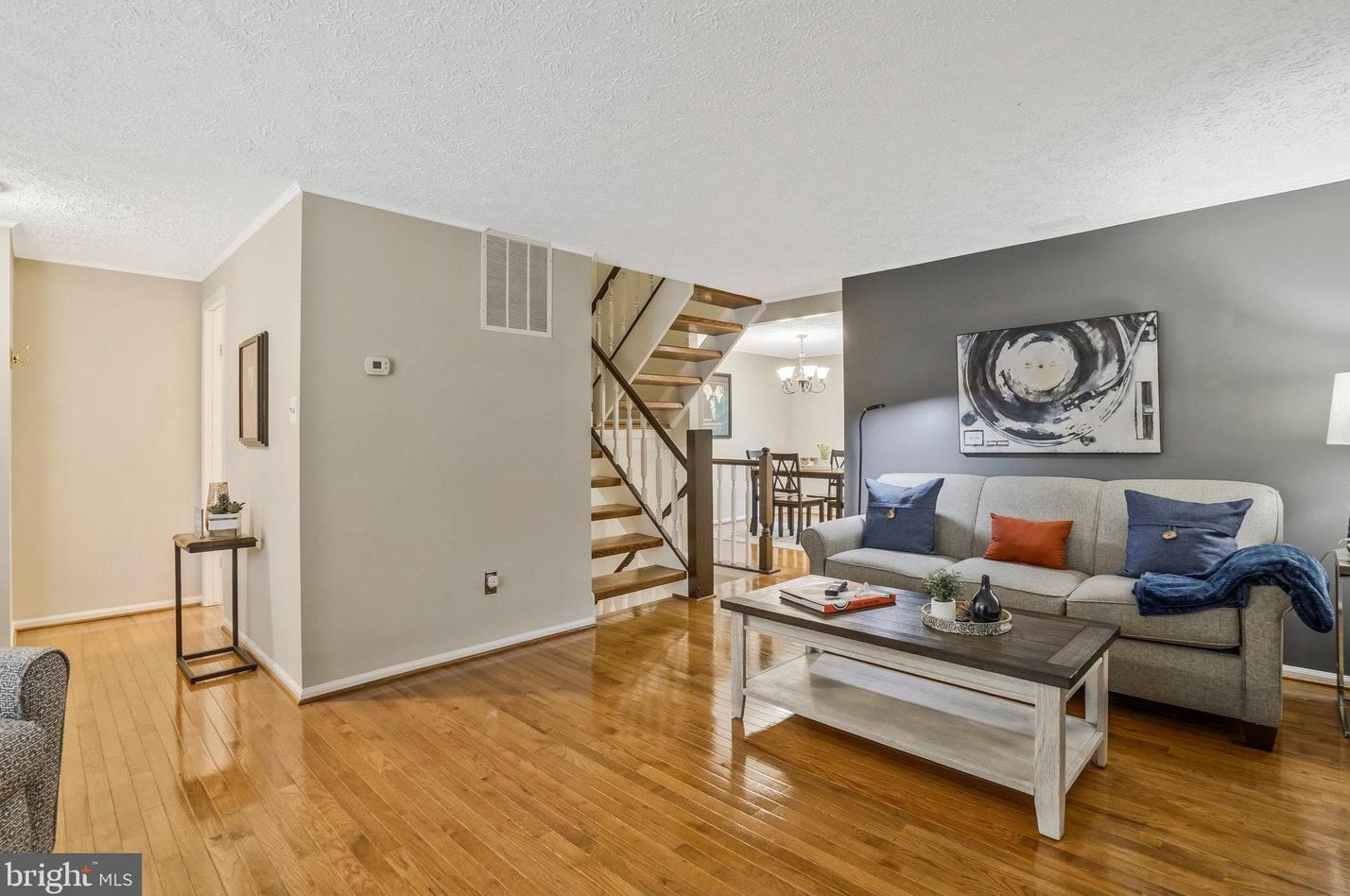 9060 Tiffany Park Ct, Springfield VA  22152-2159 exterior