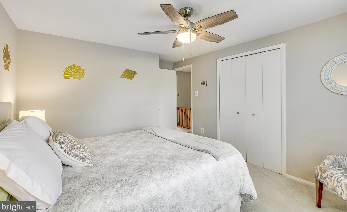 4350 Majestic Ln, Fairfax VA  22033-3502 exterior