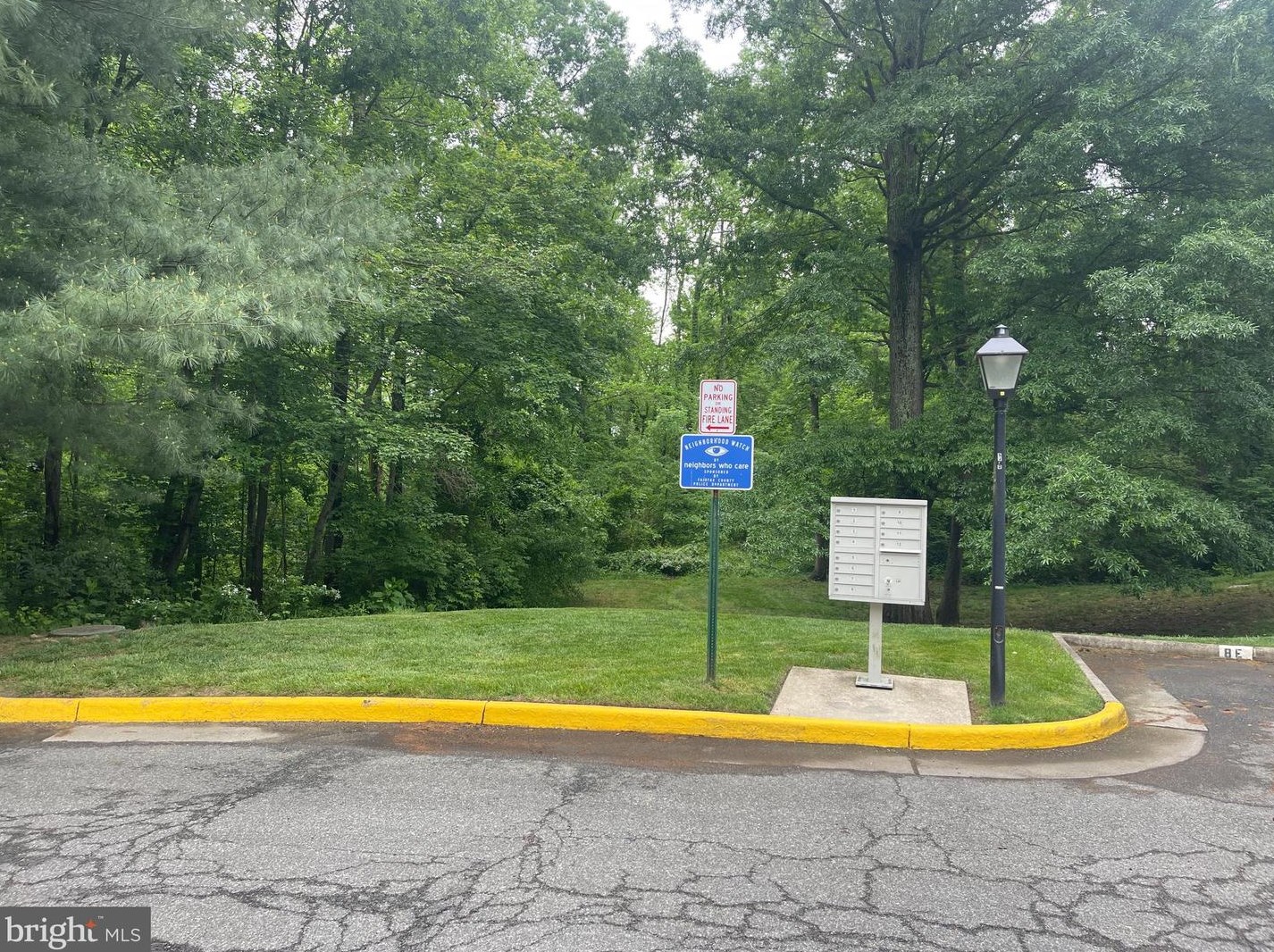 8612 Shadwell Dr, Alexandria VA 22309-4633 exterior