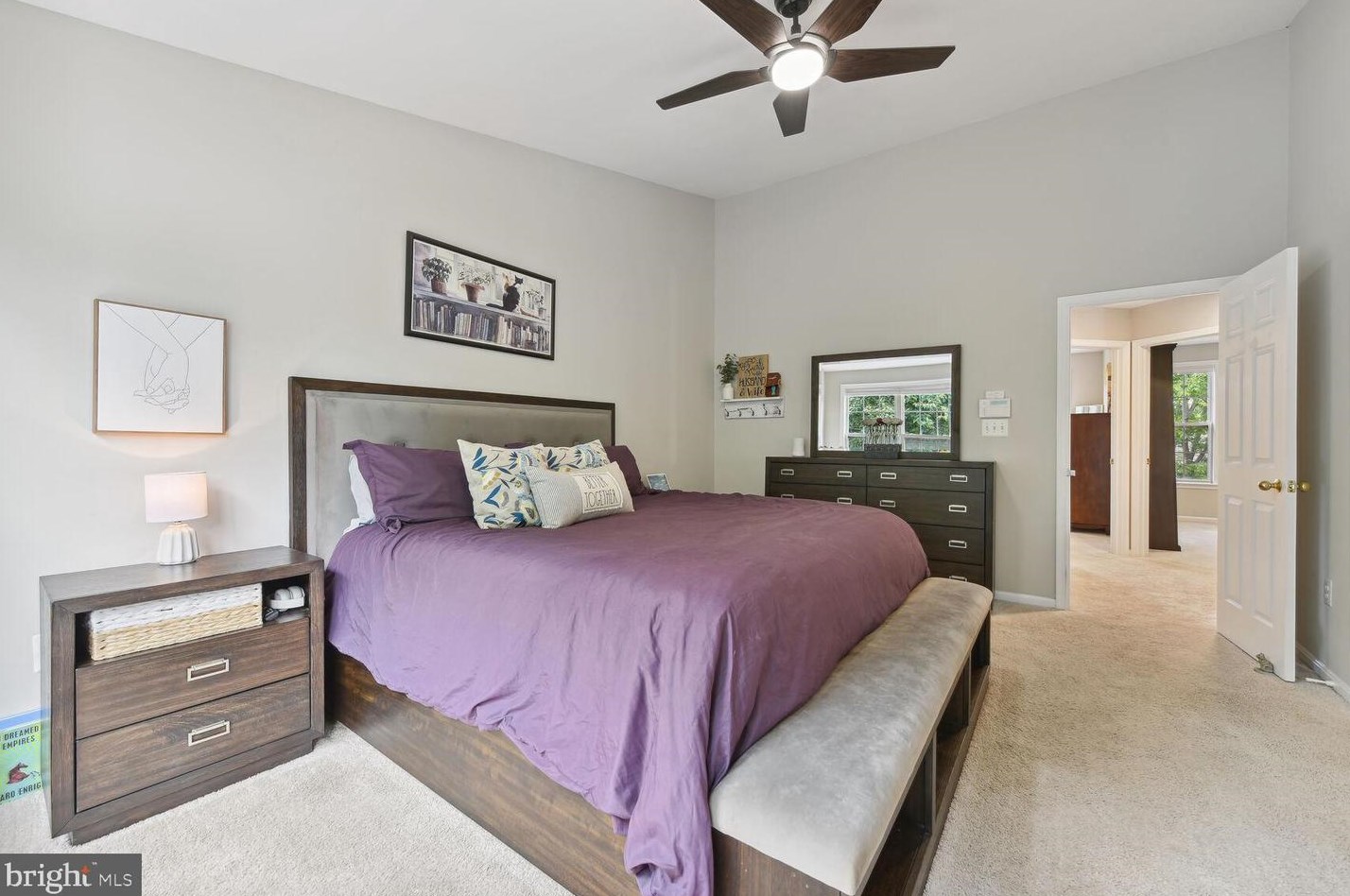 6206 Littlethorpe Ln, Alexandria VA 22315-3700 exterior